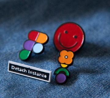 Pins Soft Enamel evento Banco Santander · Stranger Pins