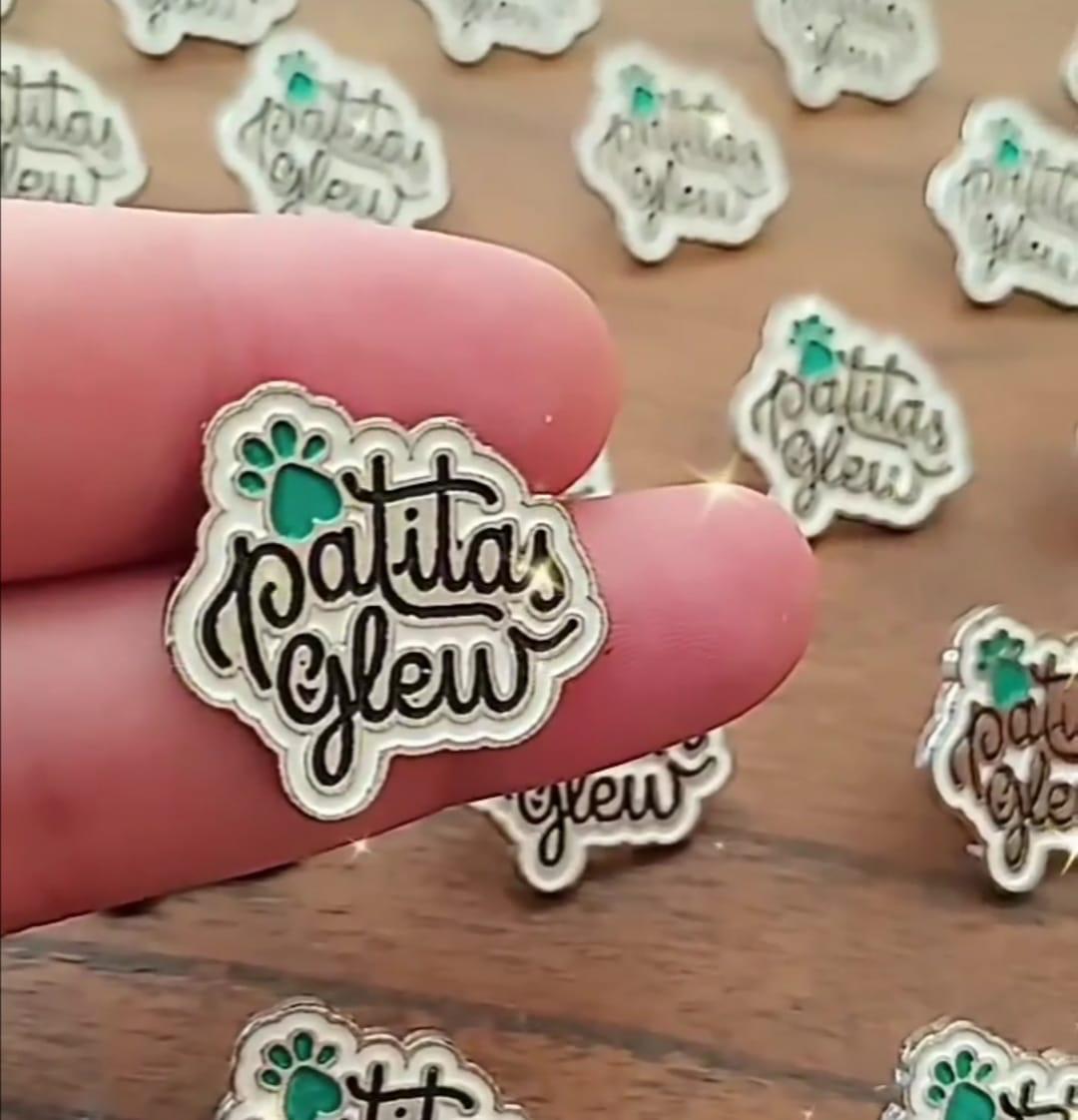 Soft Enamel Pins personalizados · Stranger Pins